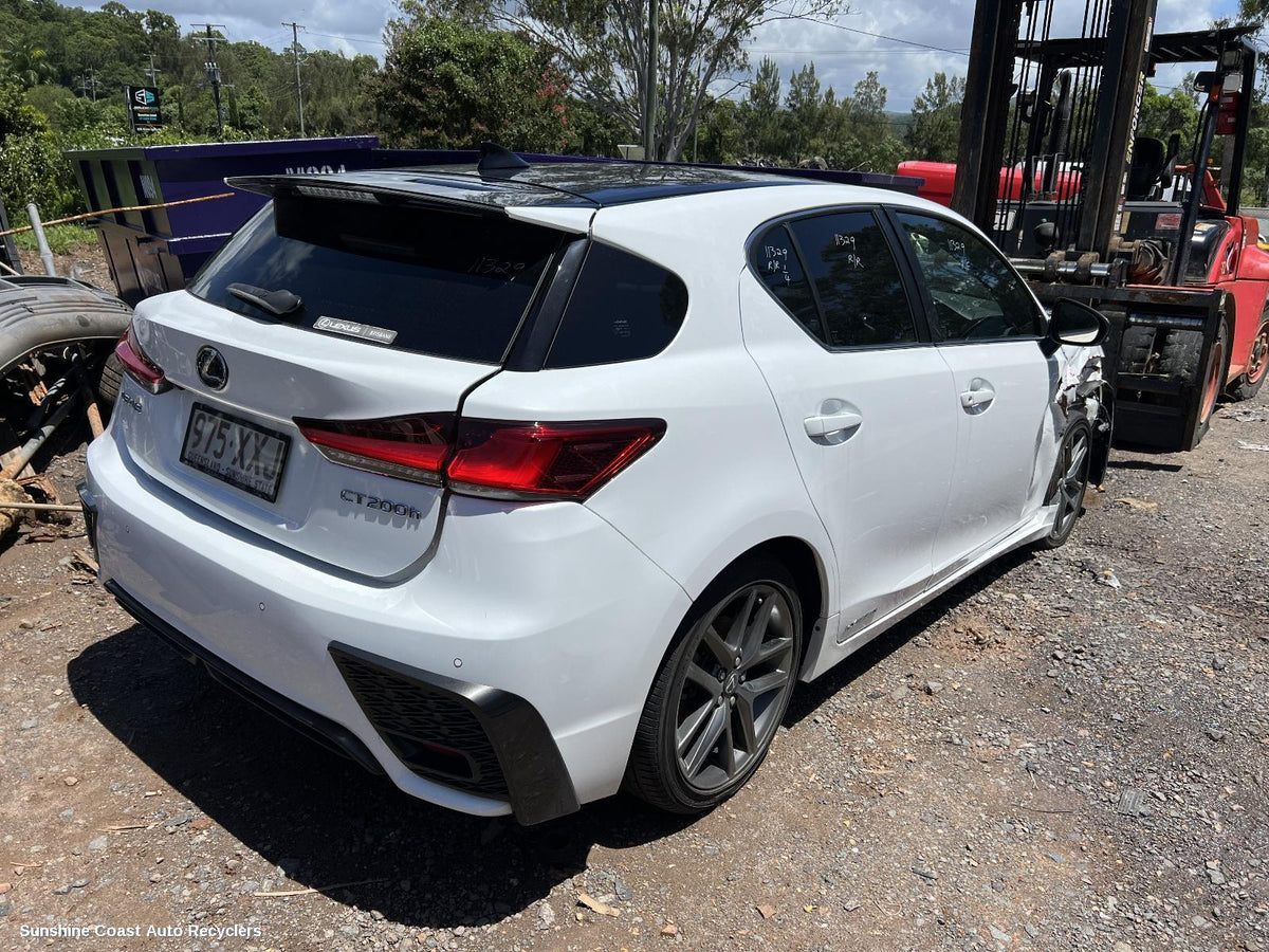 2011-2022 Lexus Ct200h Left Front Window Reg Motor