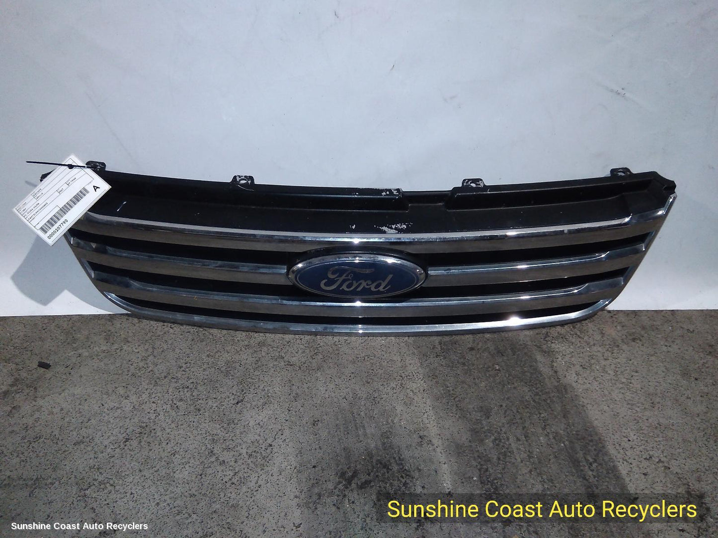 2007 Ford Escape Grille