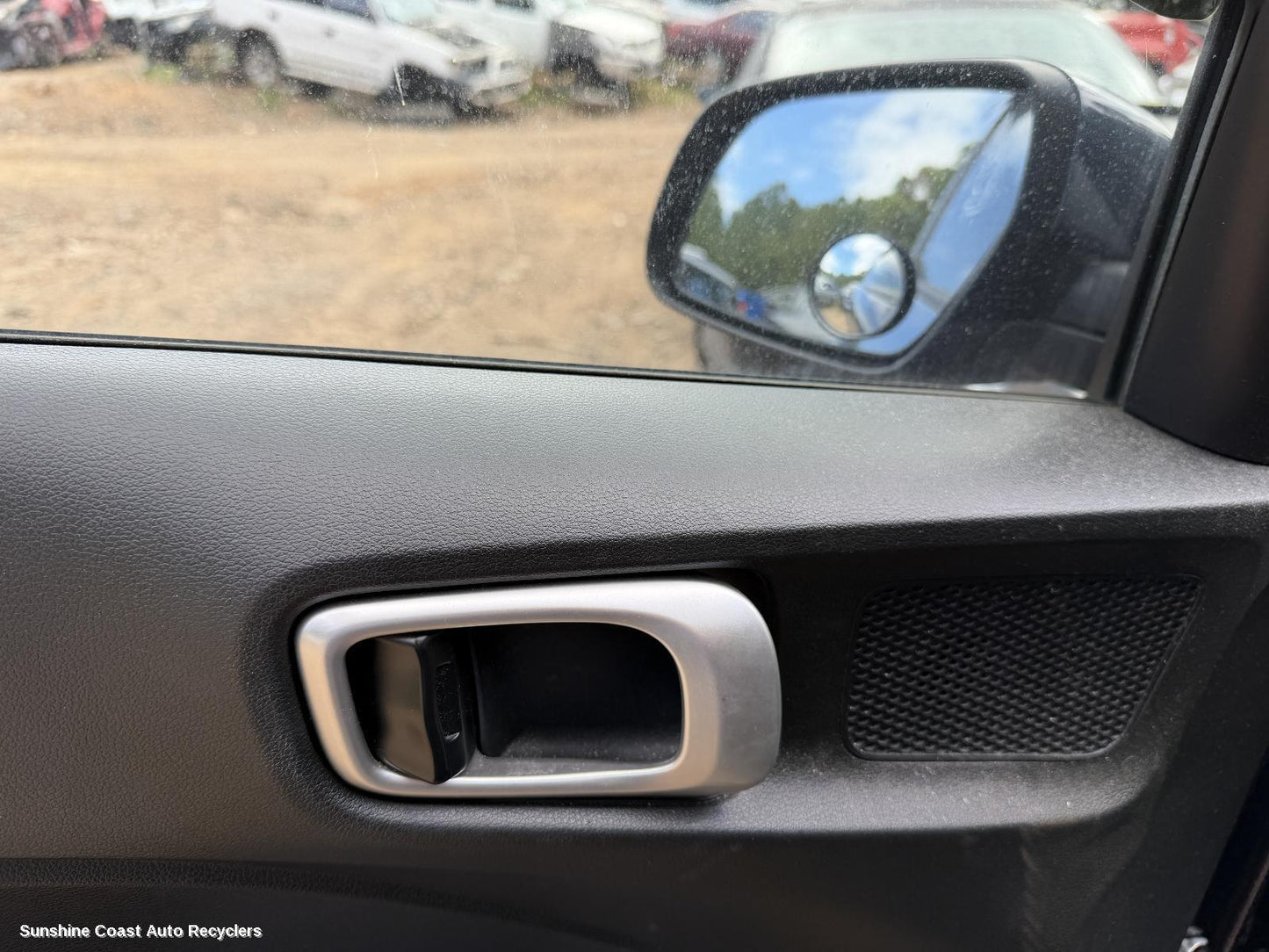 2019 Hyundai Venue Door Handle