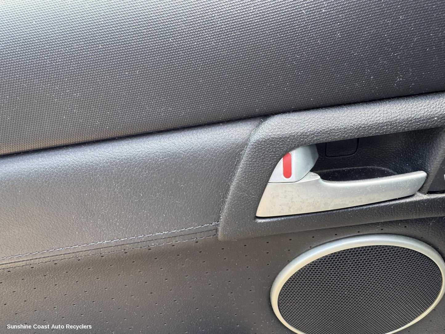 2010 Holden Commodore Door Handle