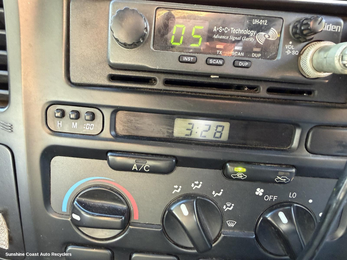 1998-2002 Toyota Landcruiser Heater Ac Controls