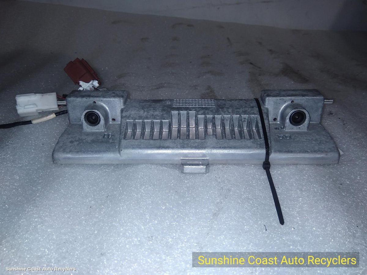 2020-2026 Mazda Bt50 Reverse Camera