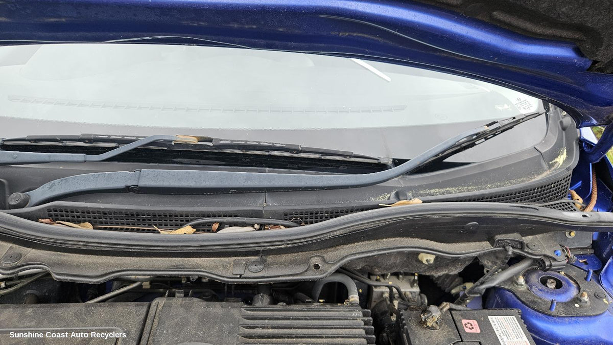 2007-2014 Mazda 2 Wiper Arm