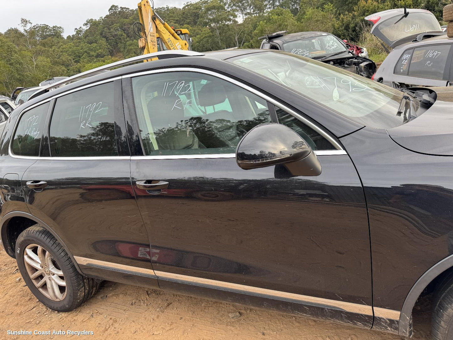 2016 Volkswagen Touareg Right Front 1 4 Door Glass