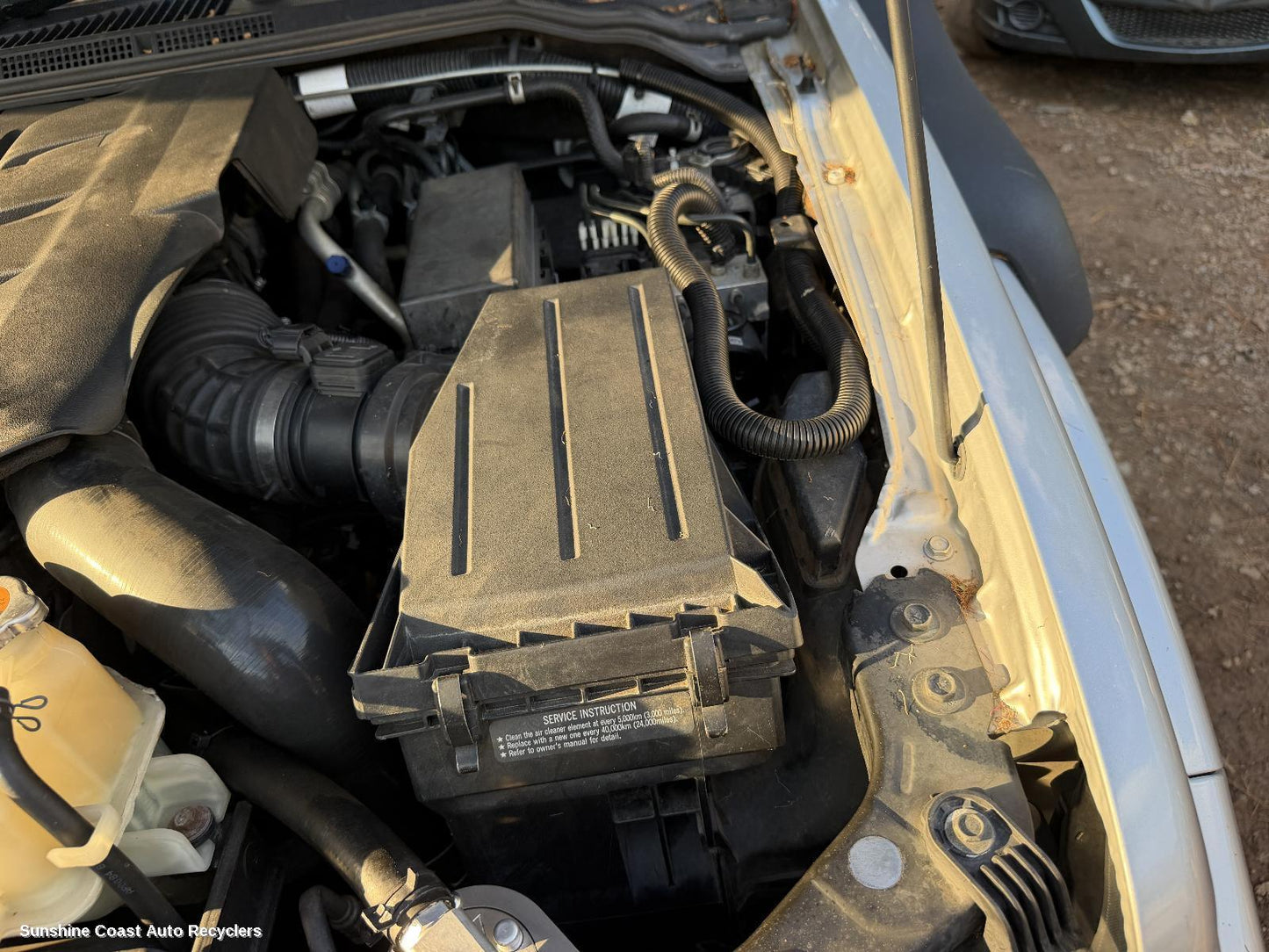 2010-2015 Nissan Navara Air Cleaner Box