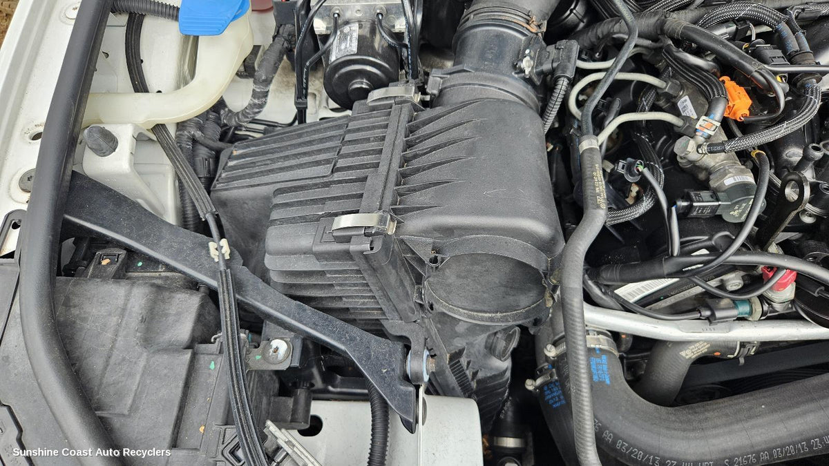 2010-2018 Volkswagen Touareg Air Cleaner Box