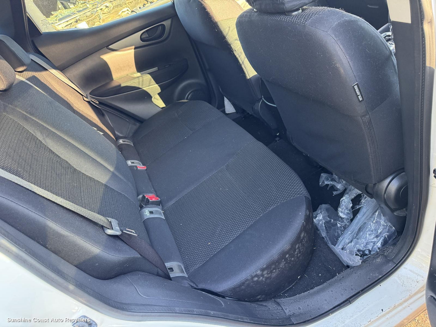 2015 Nissan Qashqai 2nd Seat  Rear Seat