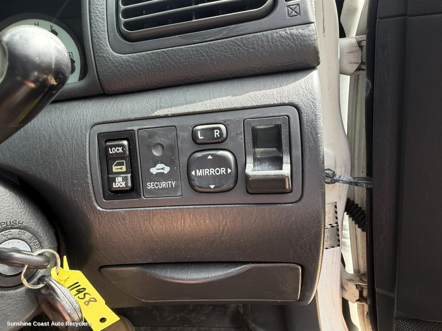 2001-2007 Toyota Corolla Misc Switch Relay