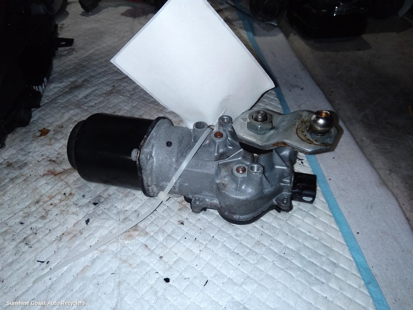 2013 Mitsubishi Triton Wiper Motor