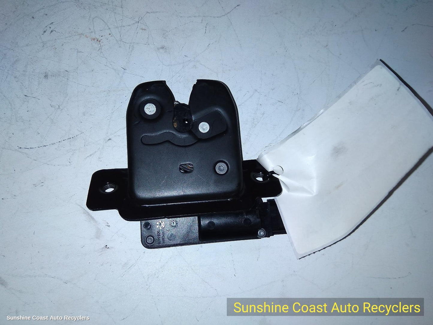 2021-2026 Mitsubishi Outlander Door Boot Gate Lock