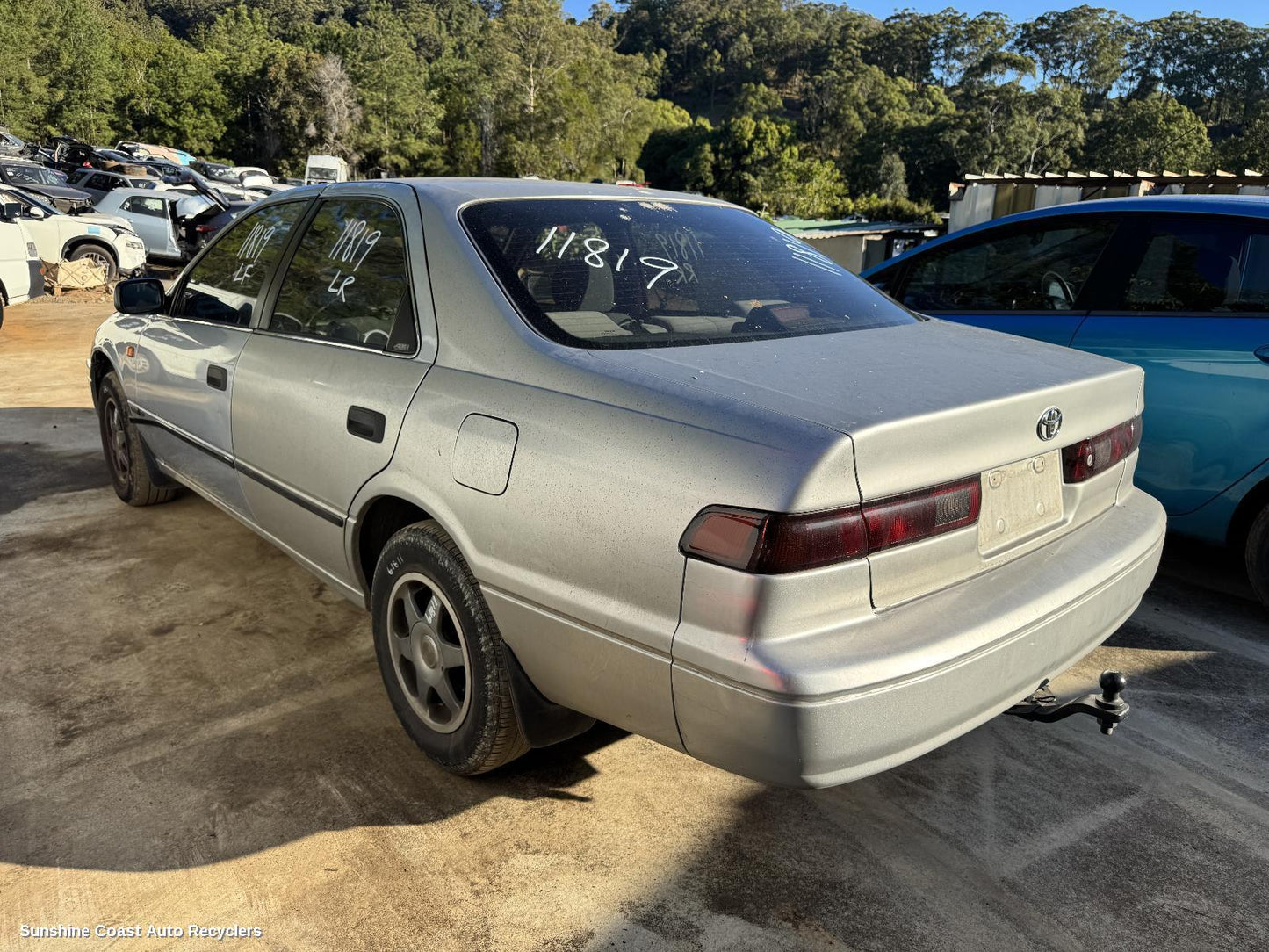 1997-2002 Toyota Camry Right Guard