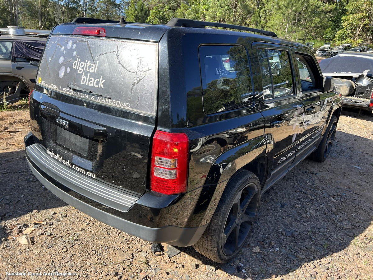 2007-2016 Jeep Patriot Wiper Motor