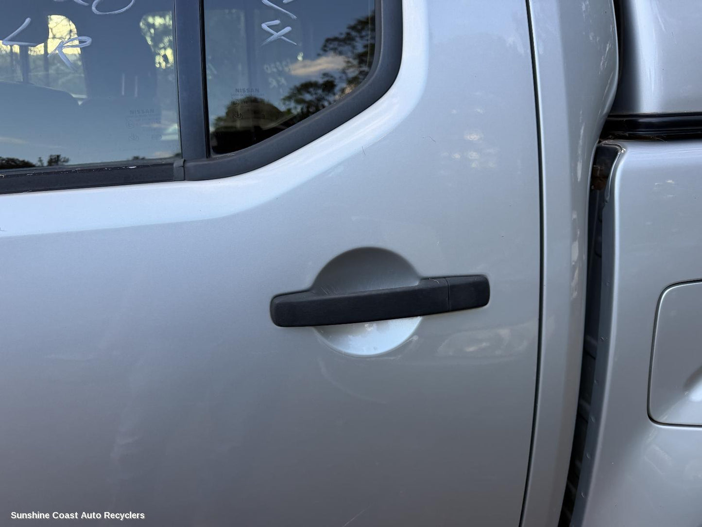 2005-2015 Nissan Navara Door Handle