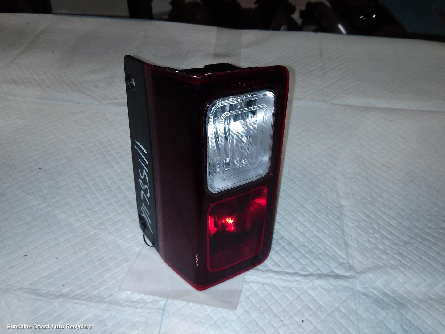 2022 Renault Trafic Left Taillight