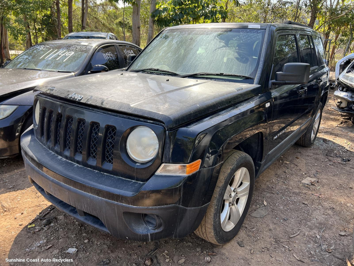 2011-2016 Jeep Patriot Gear Stick Shifter
