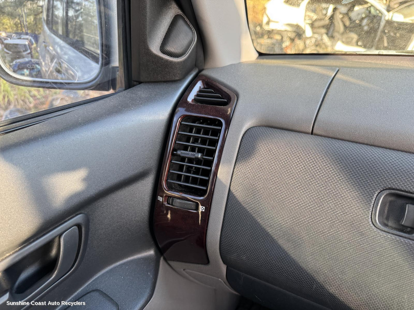 2002 Mitsubishi Pajero Misc