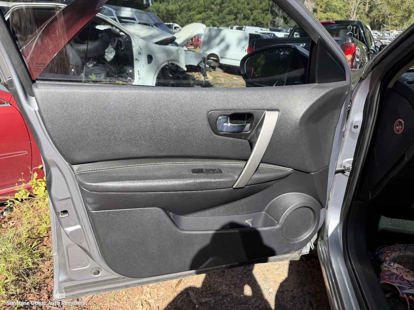 2010-2014 Nissan Dualis Door Handle