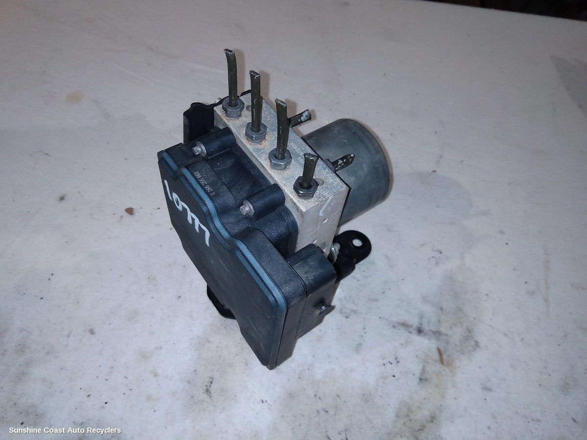 2006-2018 Mercedes Sprinter Abs Pump Modulator
