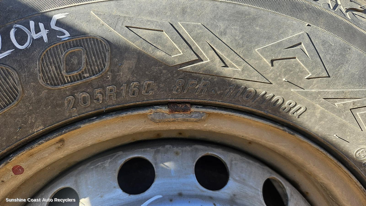 1986-2023 Mitsubishi Triton Tyre