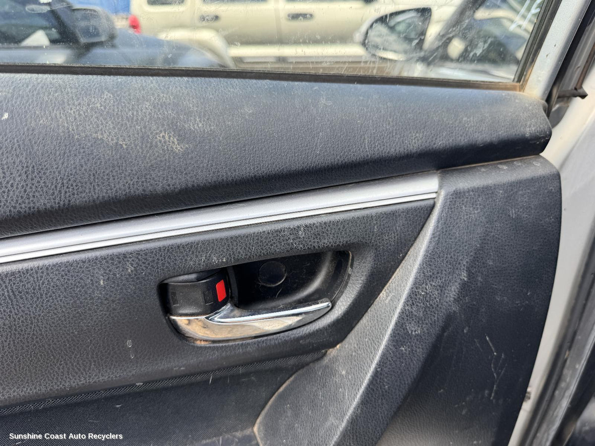 2013-2016 Toyota Corolla Door Handle