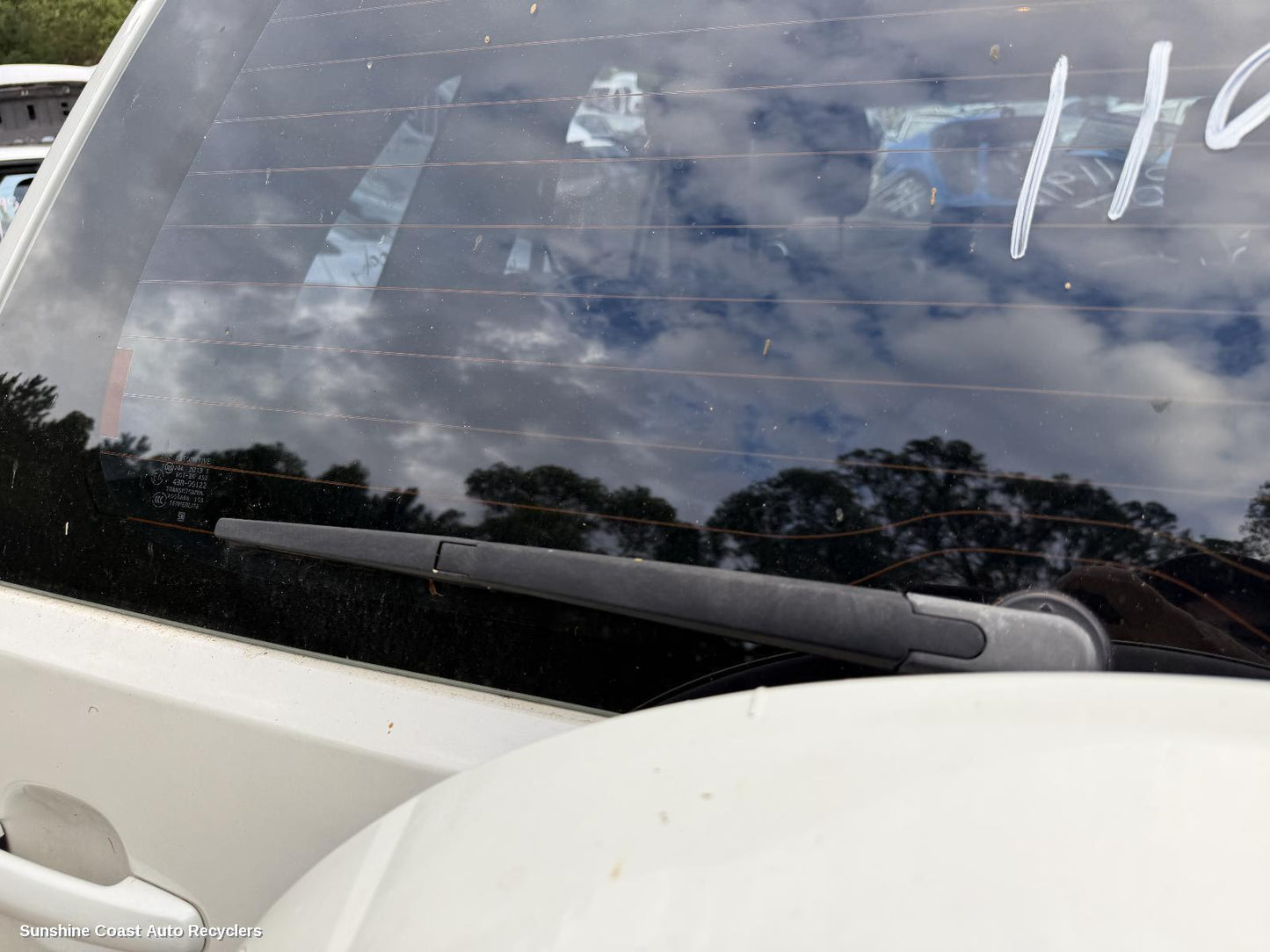 2013 Suzuki Vitara Wiper Arm