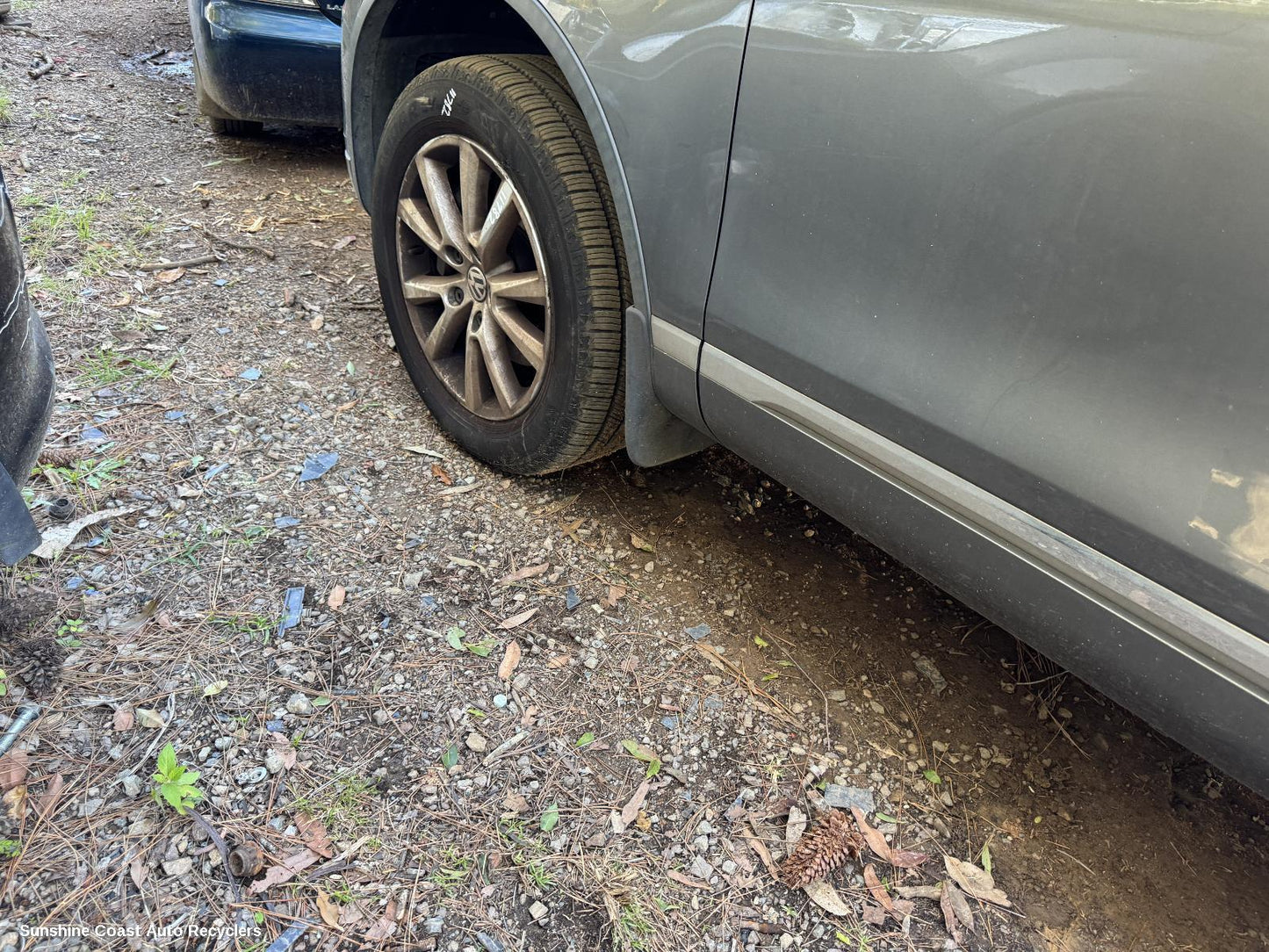 2012 Volkswagen Touareg Mud Flaps