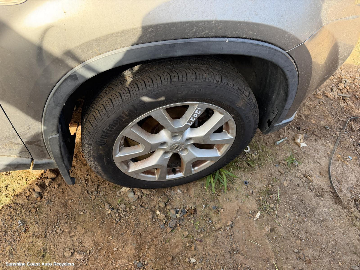 2007-2013 Nissan Xtrail Right Guard Liner