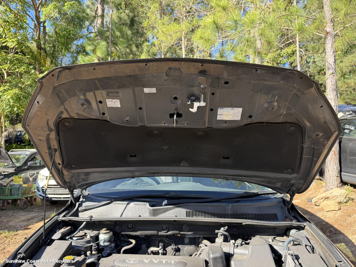 2005-2012 Toyota Rav4 Bonnet Hinge Strut