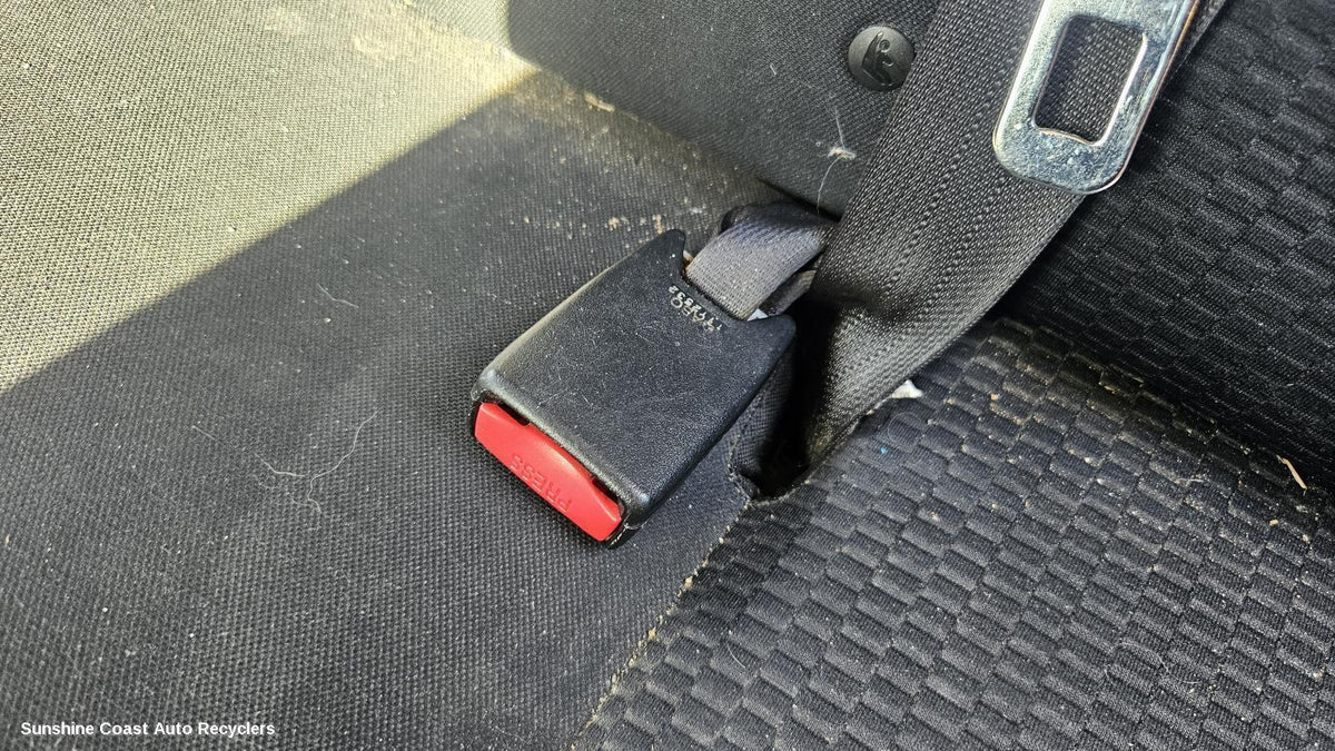 2010-2012 Nissan Micra Seatbelt Stalk