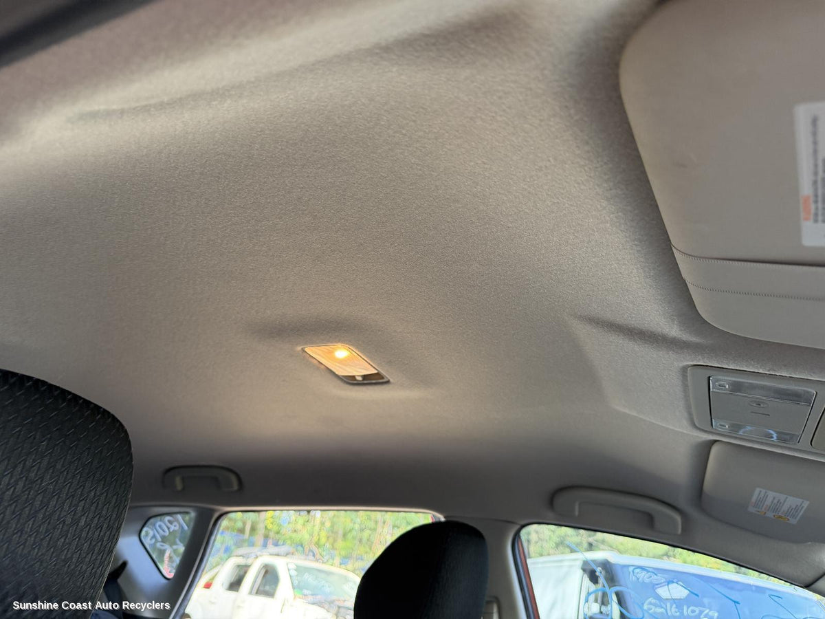 2013-2016 Nissan Pulsar Hoodlining