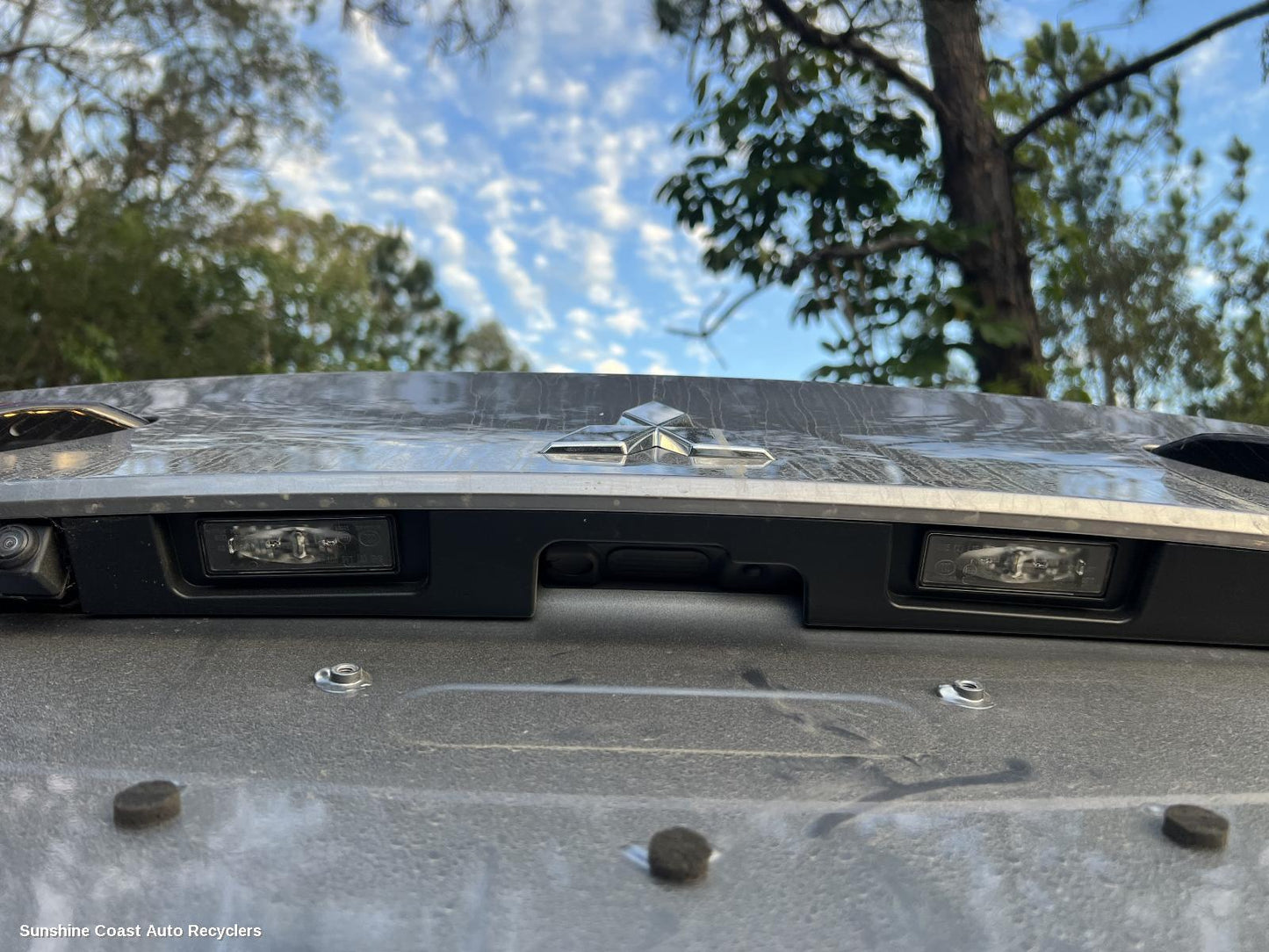 2022 Mitsubishi Outlander Number Plate Lamp
