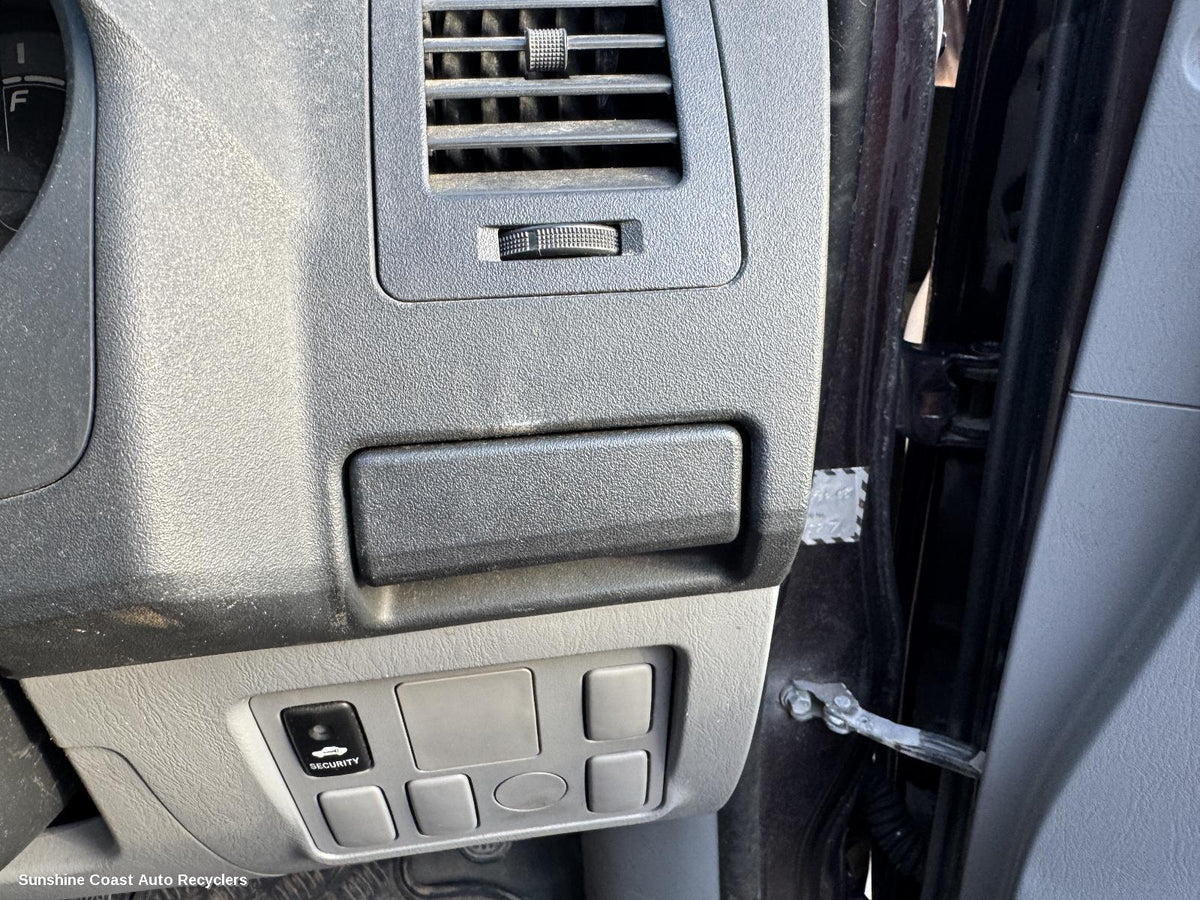 2005-2011 Toyota Hilux Misc