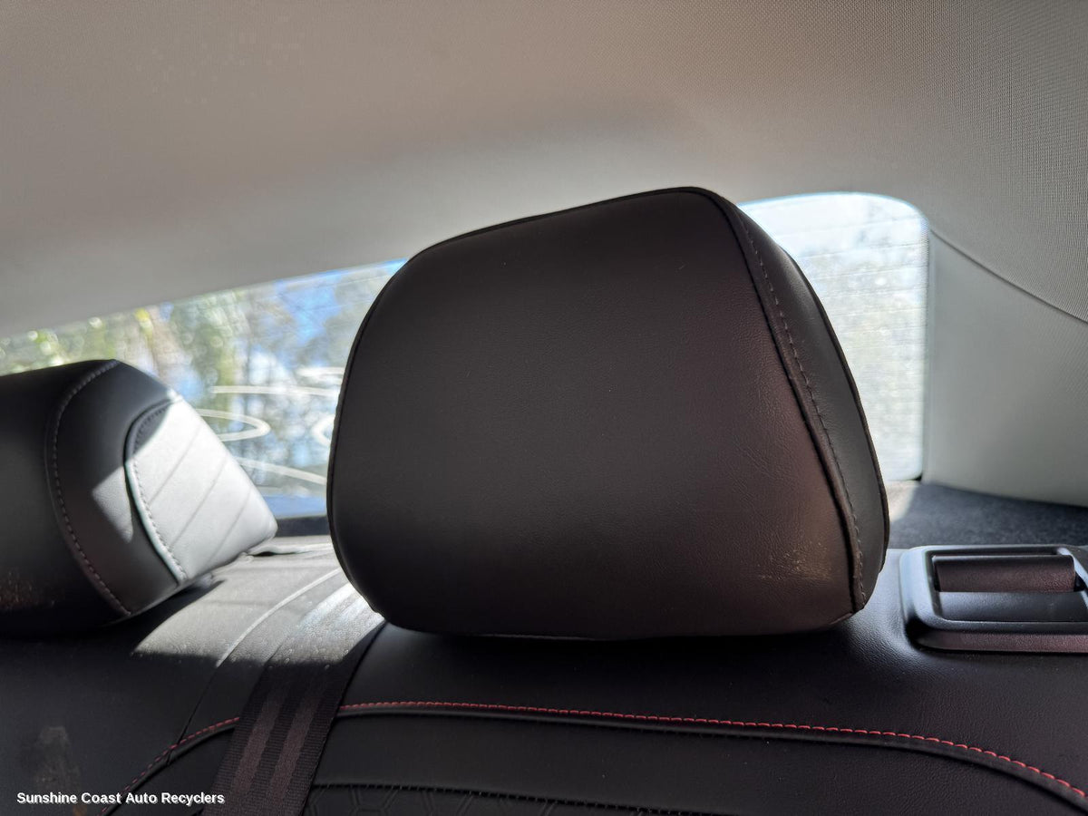 2023-2026 Mg Mg5 Headrest