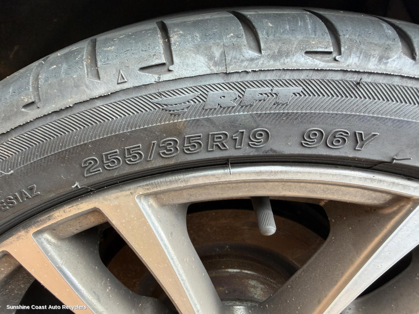 2012 Bmw 3 Series Tyre