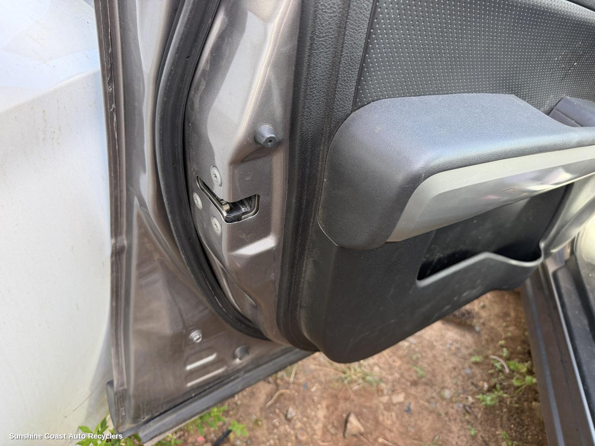 2007-2013 Nissan Xtrail Door Boot Gate Lock