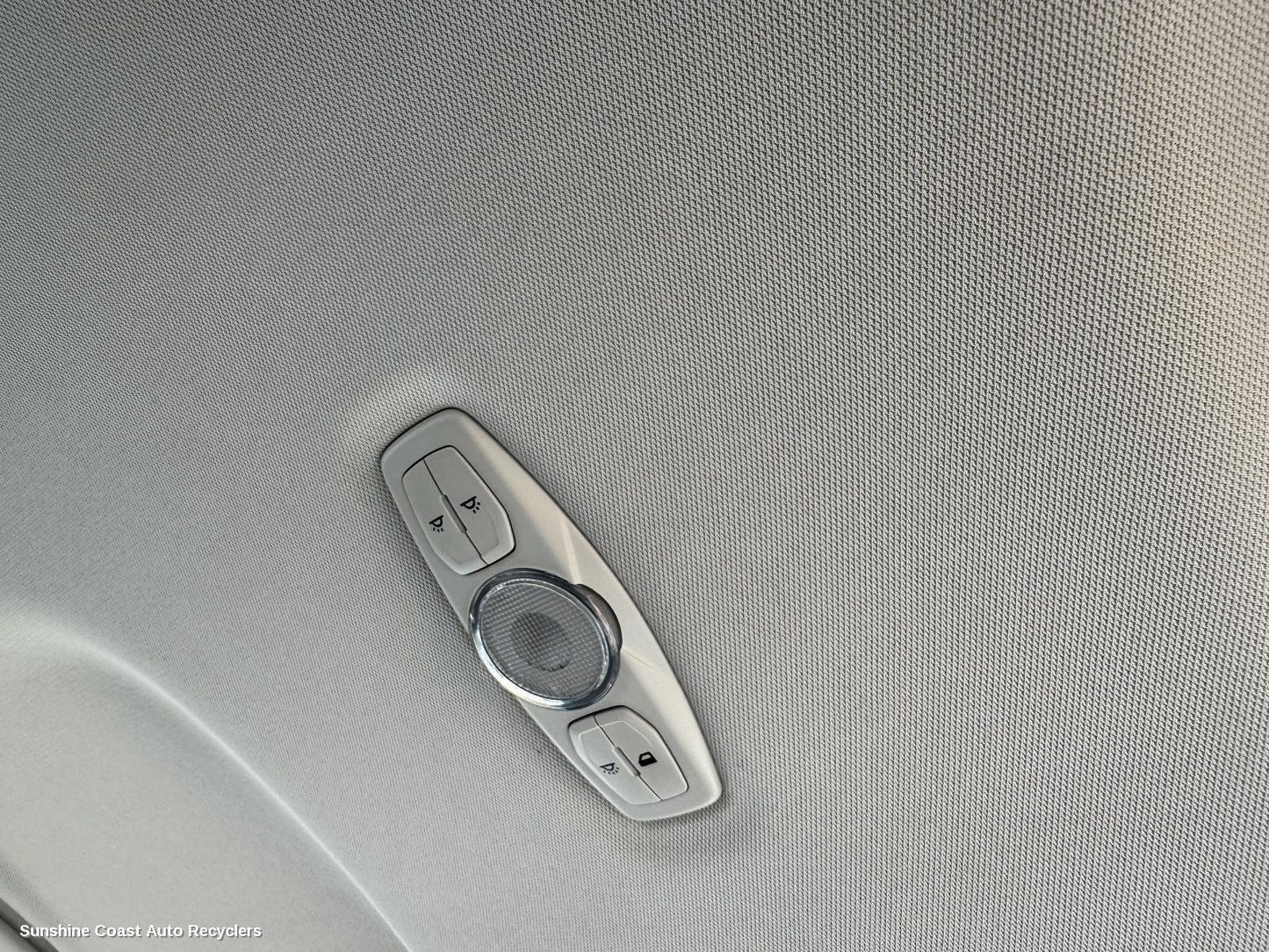 2015 Ford Kuga Courtesy Light