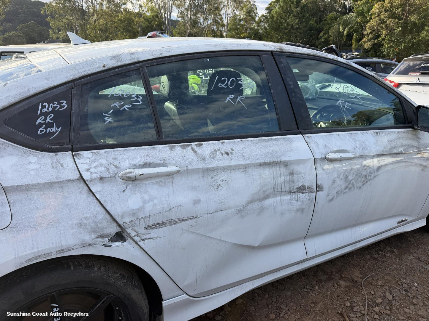 2017-2020 Holden Commodore Right Rear Door Window