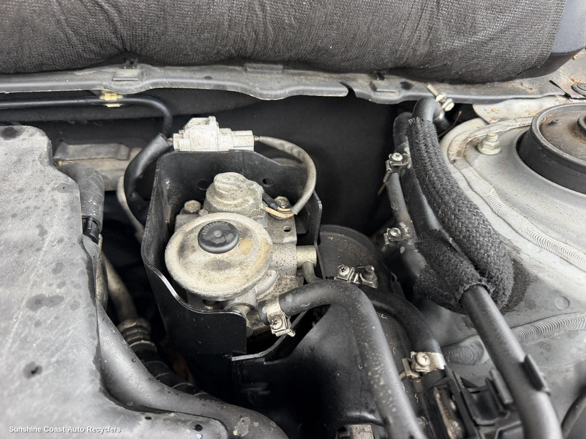 2009-2014 Subaru Outback Fuel Filter Housing