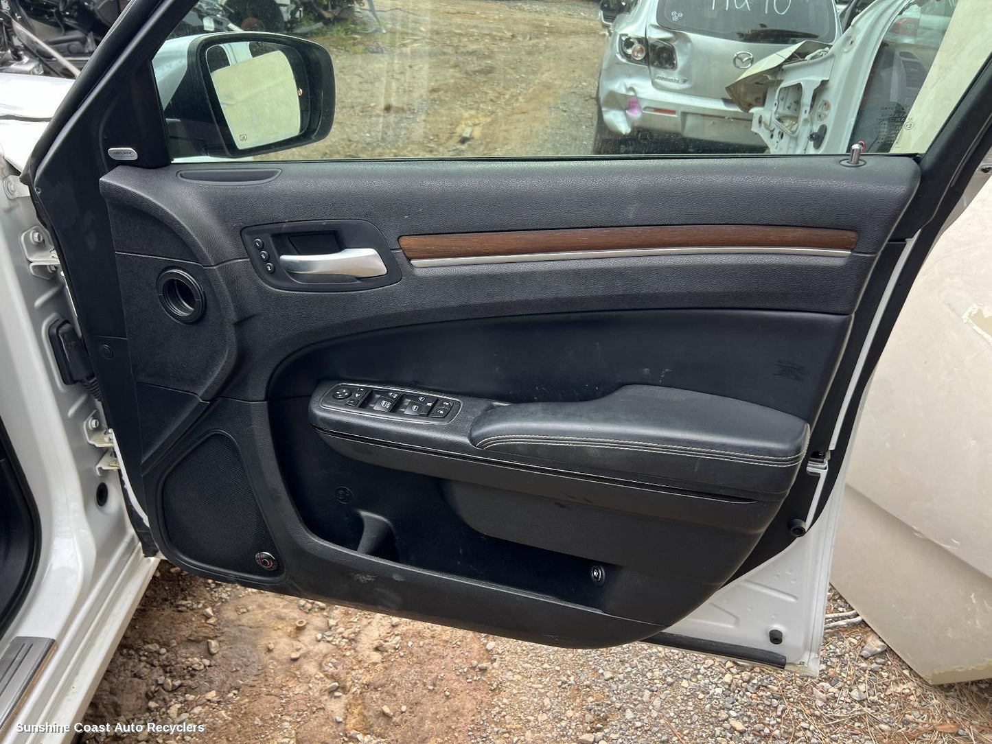2012 Chrysler 300c Door Trim