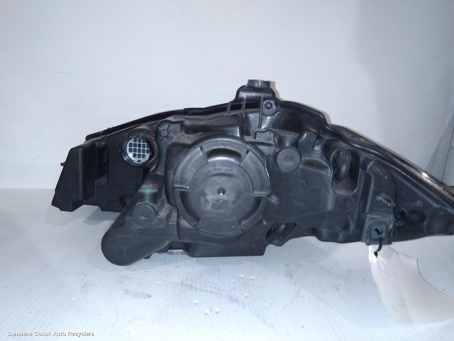 2015 Jaguar Xf Right Headlamp