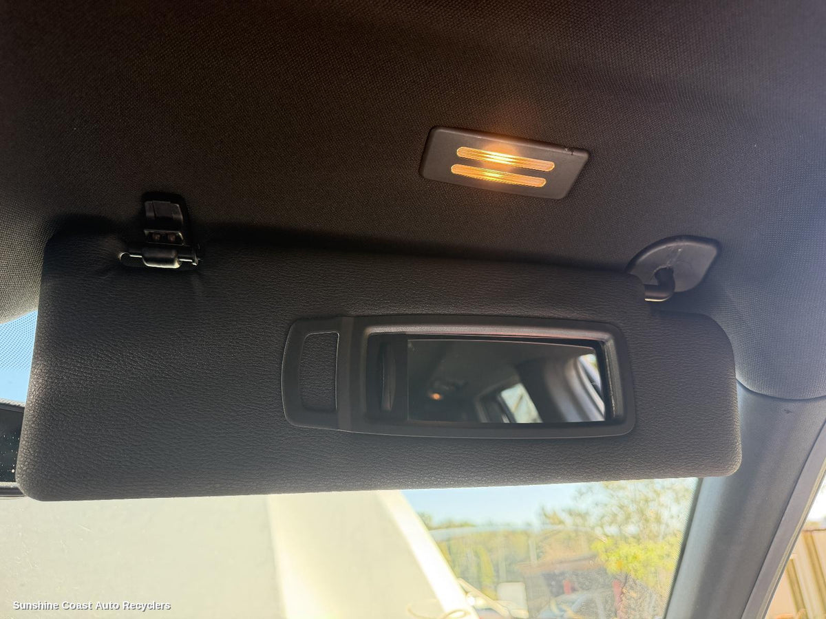 2006-2013 Bmw X5 Sunvisor