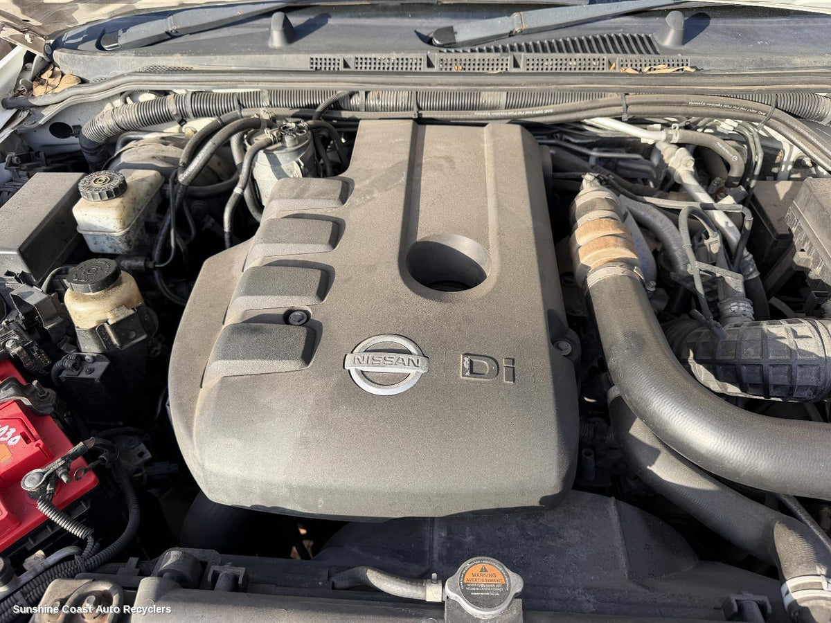 2005-2010 Nissan Pathfinder Engine Cover