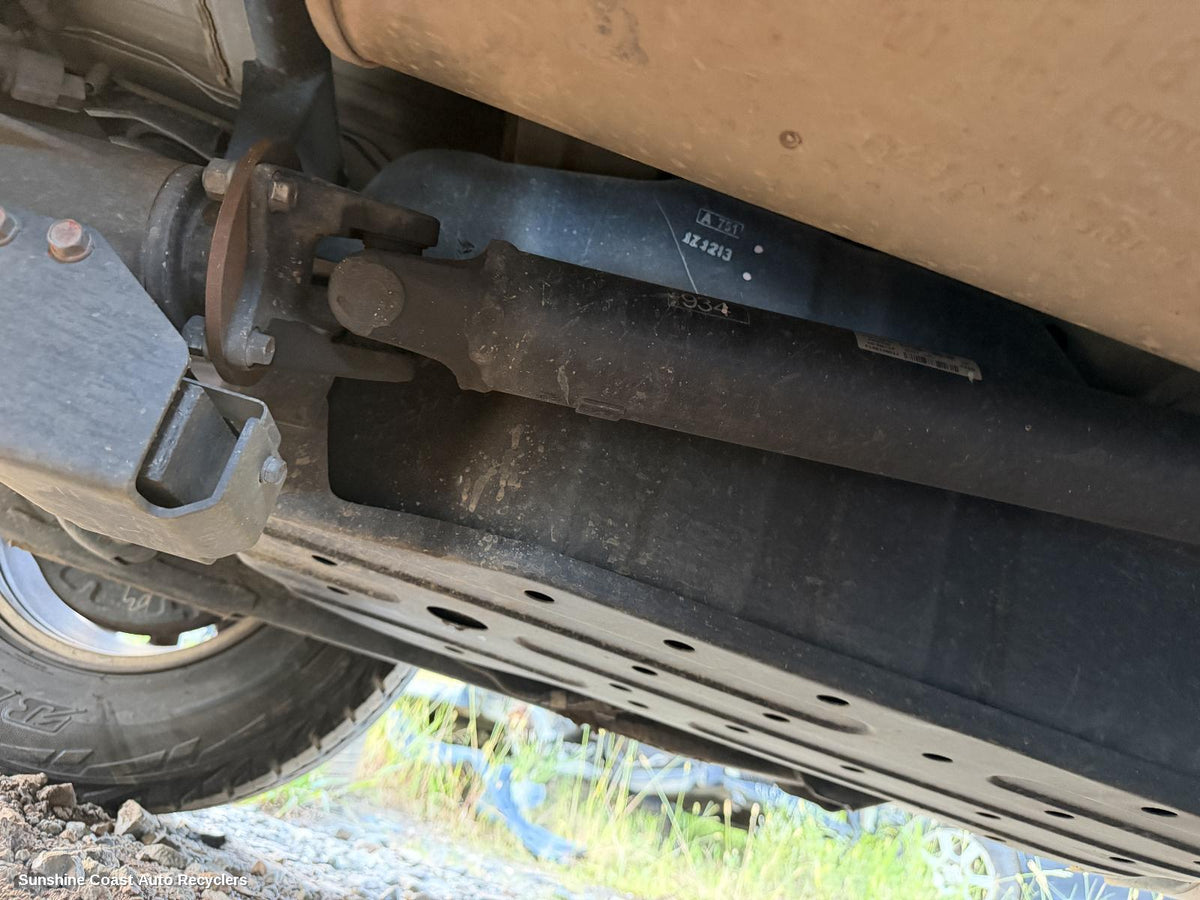 2009-2015 Mitsubishi Challenger Rear Drive Shaft