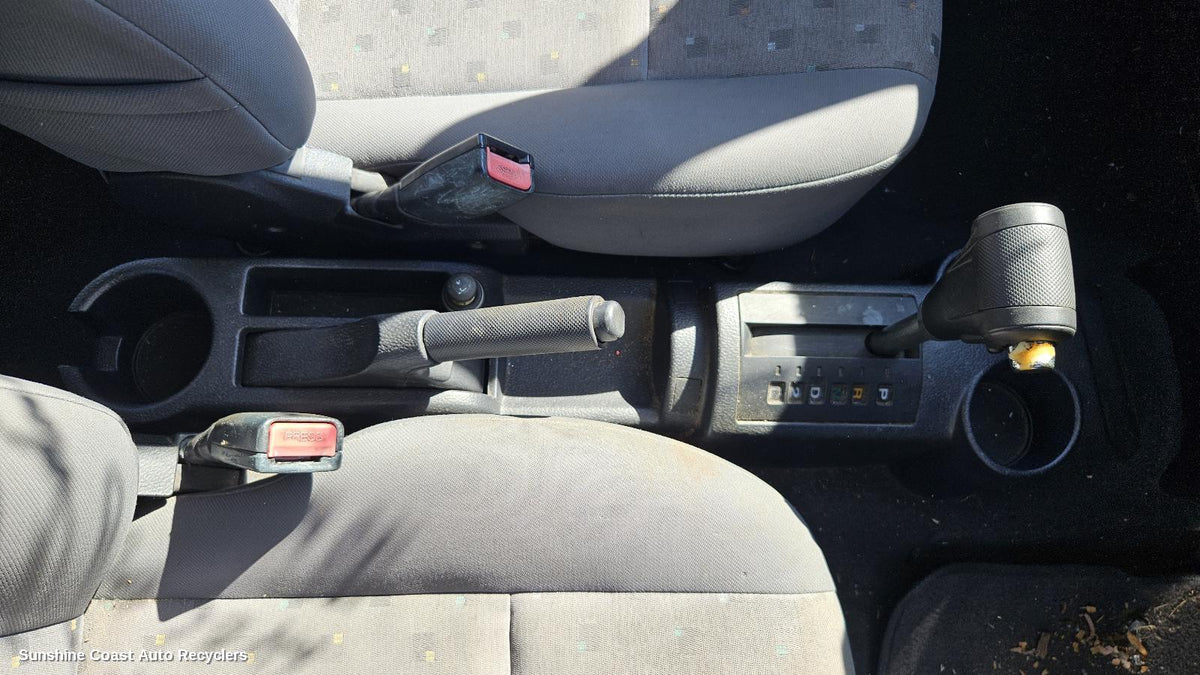 2002-2005 Hyundai Getz Gear Stick Shifter