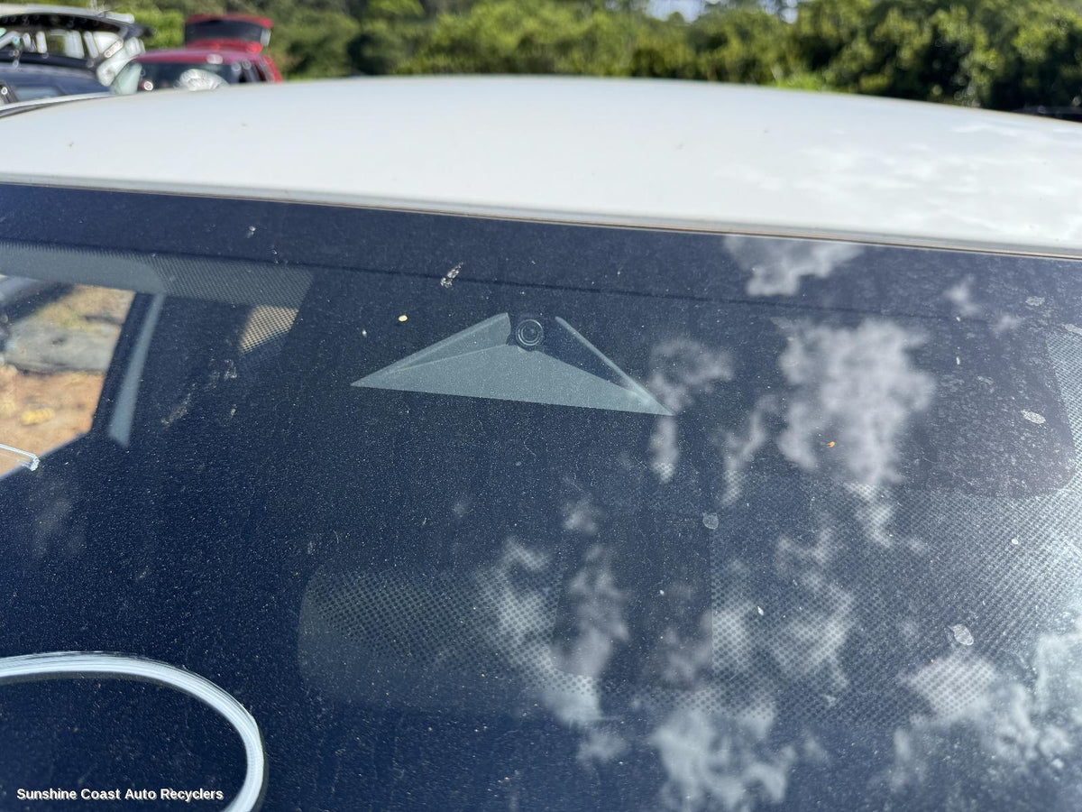 2021-2026 Mitsubishi Outlander Reverse Camera