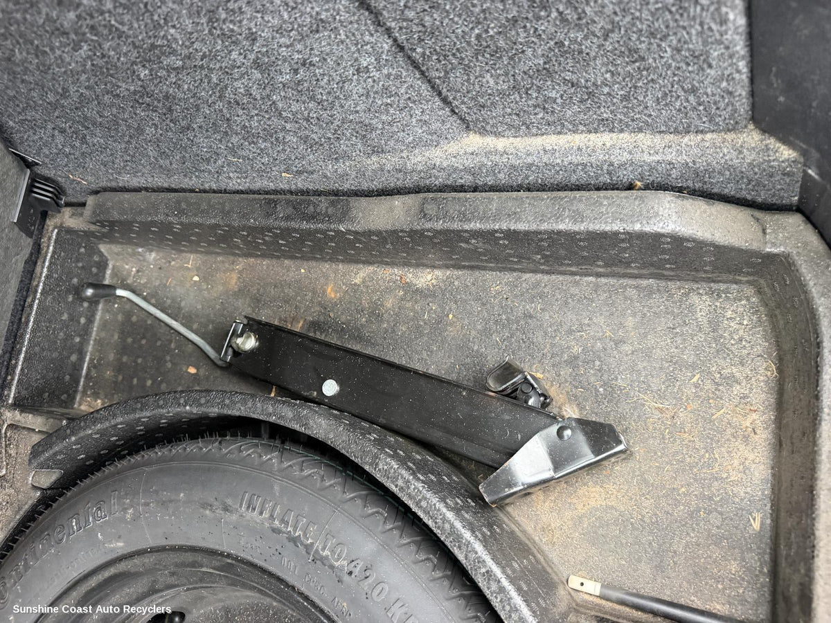 2008-2011 Volkswagen Tiguan Jack