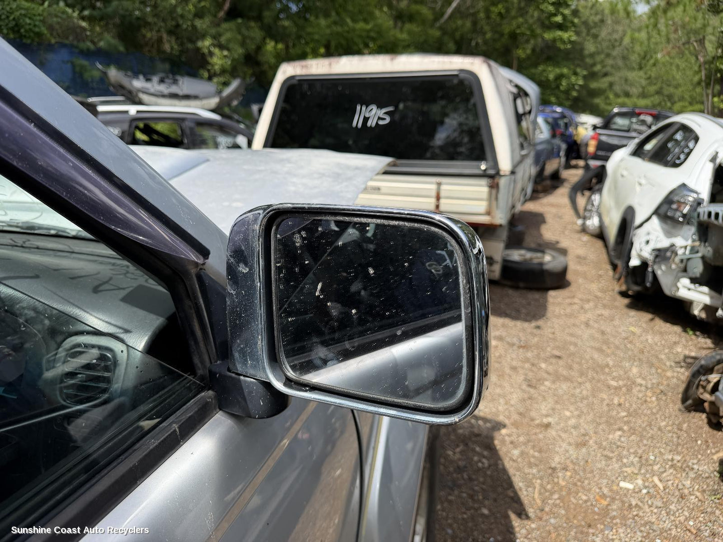 1997-2015 Nissan Navara Right Door Mirror