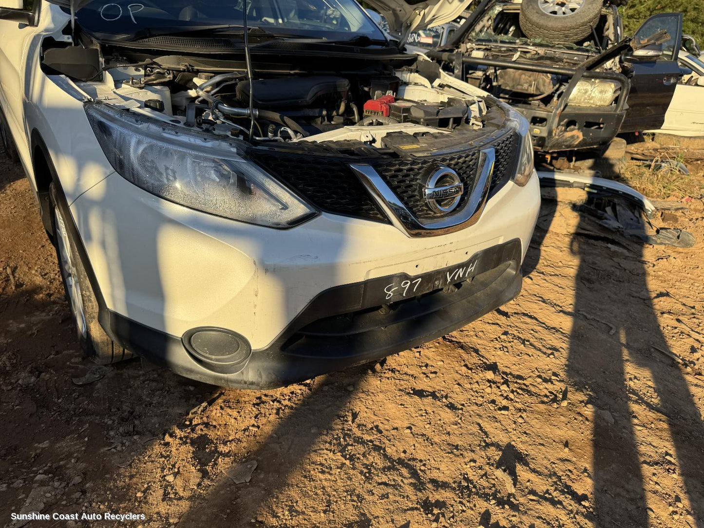 2015 Nissan Qashqai Front Bumper