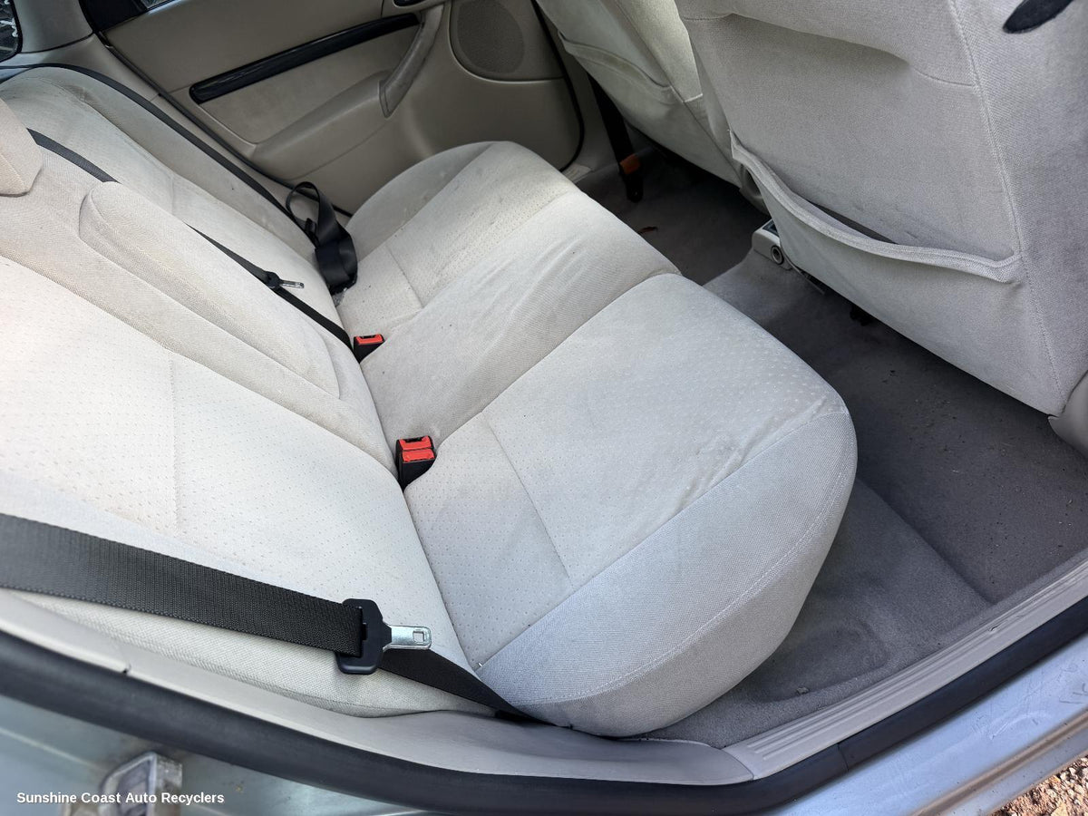 2001-2005 Ford Focus Seatbelt Stalk