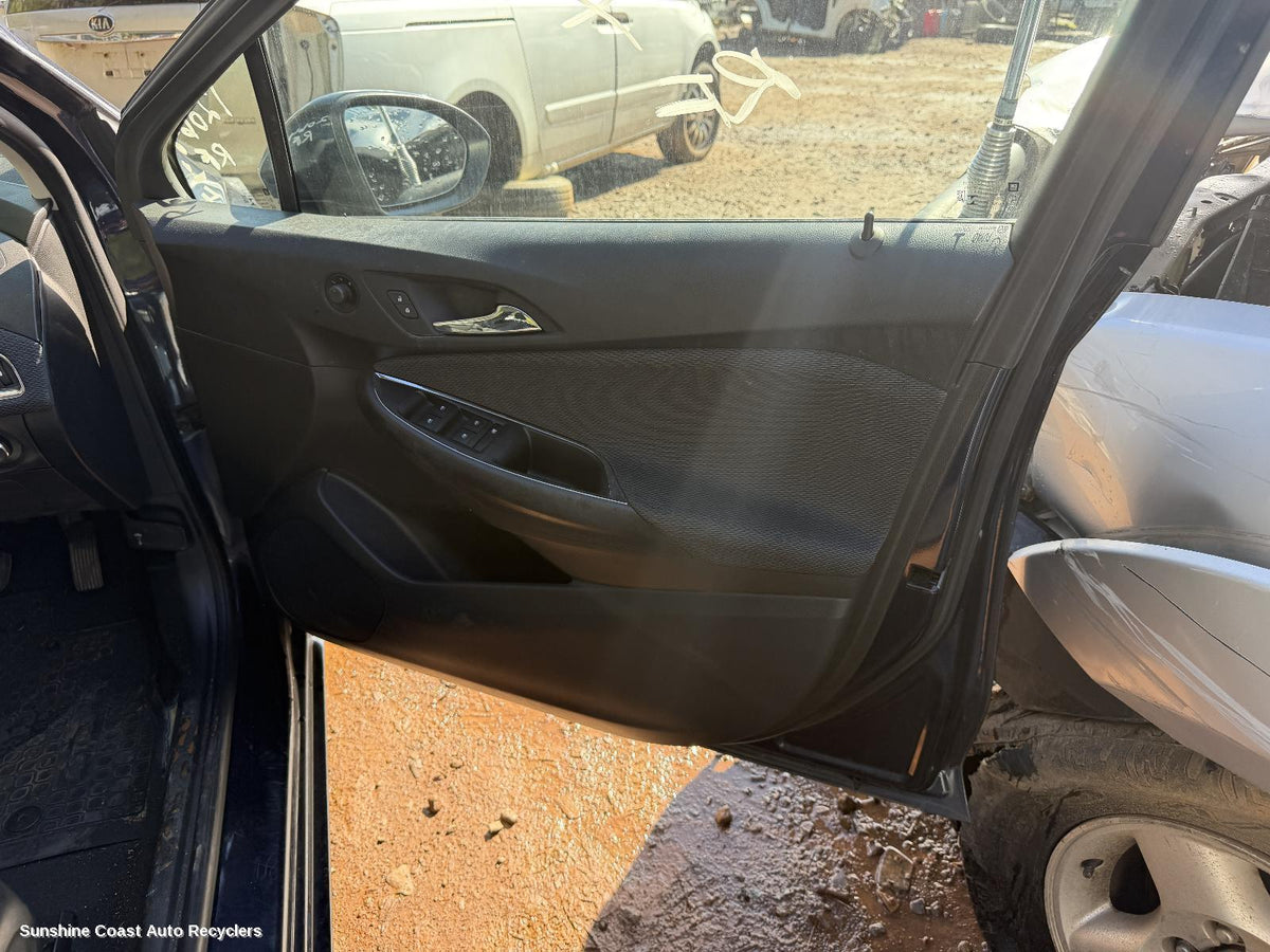 2016-2020 Holden Astra Pwr Dr Wind Switch